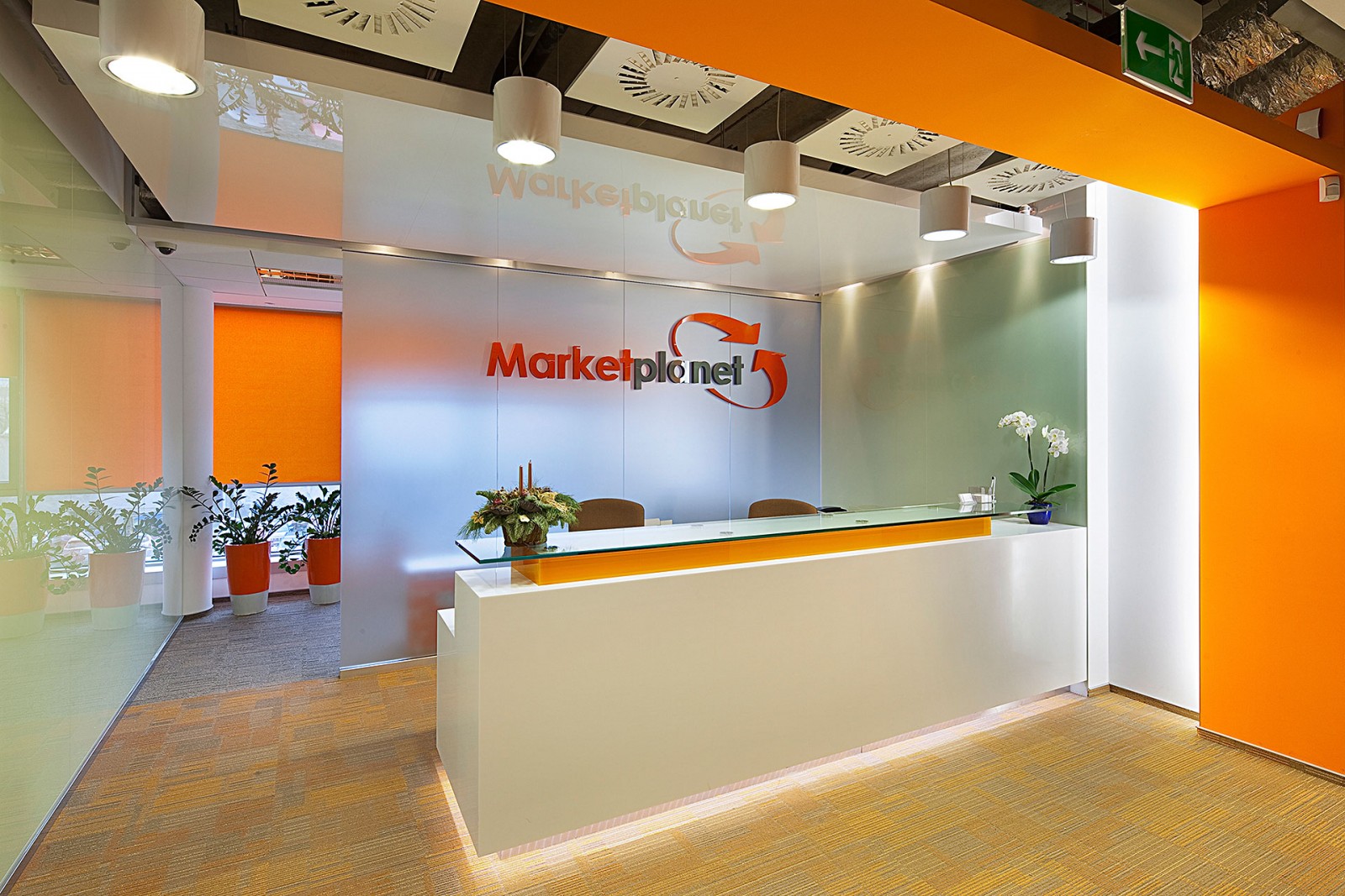 MARKET PLANET – office